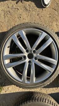 Alu kola 5x112 r18 originál VW - 4