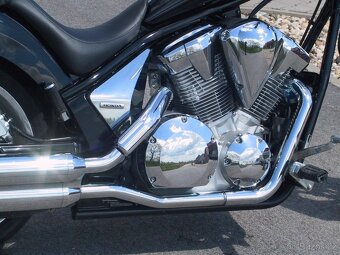 HONDA VT 1300 CX Fury - 4