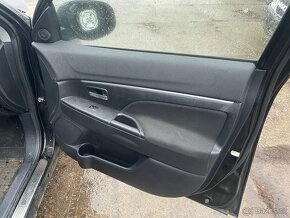 Mitsubishi ASX 1.8benzin 2012 - 4