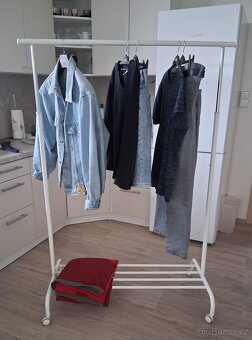 Šatník na kolečkách. IKEA Rigga. TOP. - 4