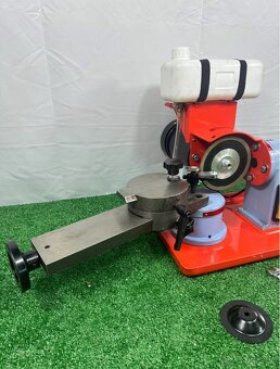 Nová bruska na pilové kotouče do prům. 700 mm - 4