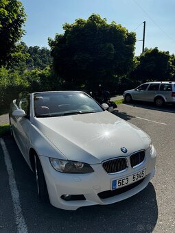 BMW 330d 2008 cabrio ČR 3 majitel - 4