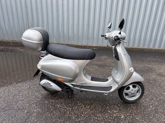 Vespa 125 - 4