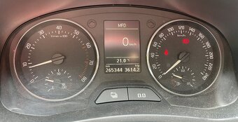 Škoda Fabia II kombi 1,2 TSI 77kW, TZ, 5-manuál - 4