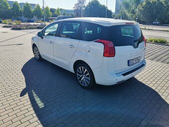 Peugeot 5008 2.0 HDI PREMIUM AT - 4