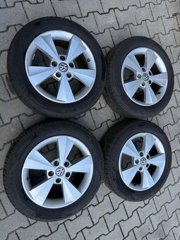 ALU KOLA VW 5X112 R16 + LETNI PNEU 1965/60 R16 - 4