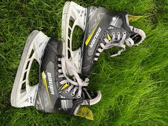 Brusle Bauer Vapor x4 Jr velikost 2 - 4