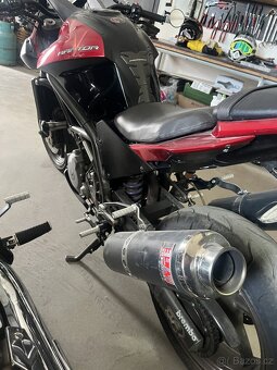 Cagiva Raptor 1000 - 4