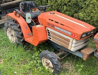 Malotraktor, traktor ZB1200, 12 koní, 4x4 - 4