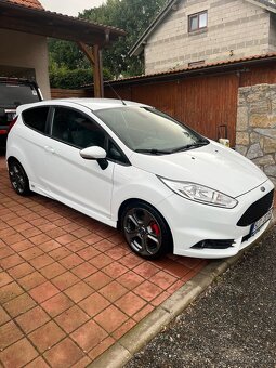 Ford fiesta ST 1,6 134 kw 2016 - 4