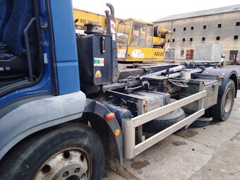 nosič kontejneru iveco eurocargo 120e18 - 4