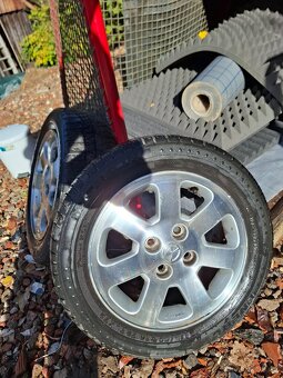 4x Kola 175/60 r14 79T - xt2 Mazda - 4