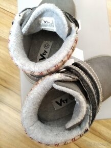 dětské zimní boty vel. 21, zn. Vty - 4
