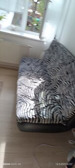 Rozkládací pohovka - 4