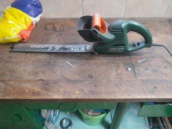 Plotostrih Black a Decker - 4