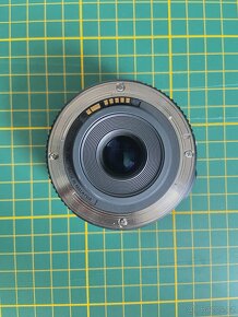 Canon EF-S 24mm f/2,8 STM - 4