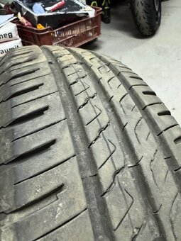Prodám 4x letní pneu Barum 185/65r15 88t - 4