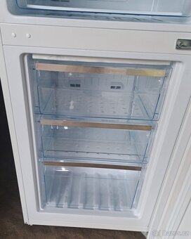 Kombin. led. 3 šup. AMICA, A+, TOTAL NoFrost. - 4