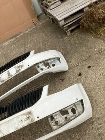 predni naraznik skoda octavia 3 bily maska 4pdc - 4