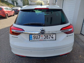 Opel Insignia 2.0BiCDTi 143kw 4x4 Aut ČR 1.maj. DPH - 4