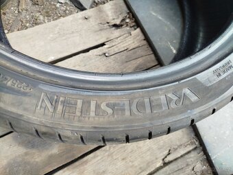 Letní 225/40 R18 92Y Vredestein - 4