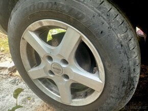 Prodám ALU kola 195/65R15 na Peugeot 307 - 4