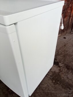 Lednička Liebherr- skoro nová (široká 60 cm) - 4