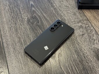 Samsung Galaxy Z FOLD5 12/1TB komplet balení - 4