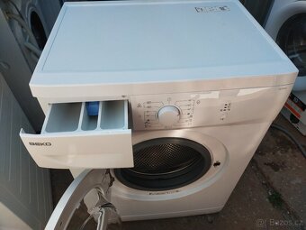 Prodám plně funkční pračku značky Beko na 6 kg --DOVEZU-- - 4