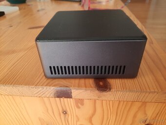 Mini PC Intel Dell® NUC Kit 7i5BNH - 4