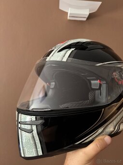Integrální helma AGV - 4