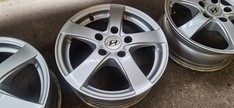 Alu kola Hyundai 15" – originál, 5x114,3 – velmi dobrý stav - 4