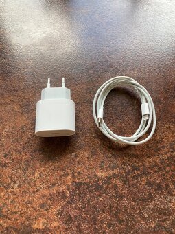 iPhone 13 128 GB-Bílý - 4