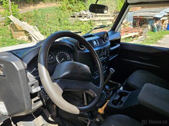 LR Defender110 - 4