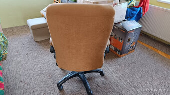 Křeslo k počítači-černé v kůži - 4