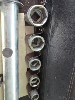 Momentový klíč TONA - 4