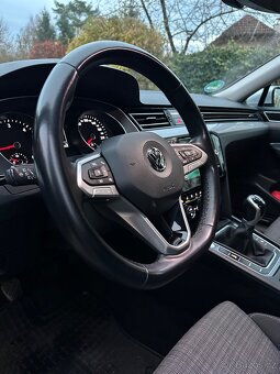 Volkswagen Vw Passat B8.5 Combi 2.0 TDI 110kw New Business - 4