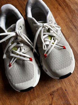 Tenisky on running běžecké boty 2x nošené - 4