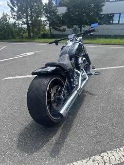 Harley Davidson Breakout FXSB - 4