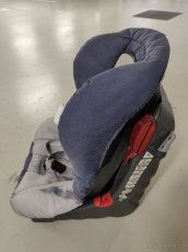 Detska autosedacka / sedacka do auta - 4