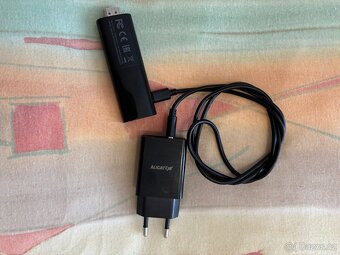 Televizor Sharp LC-60LE652E - 4