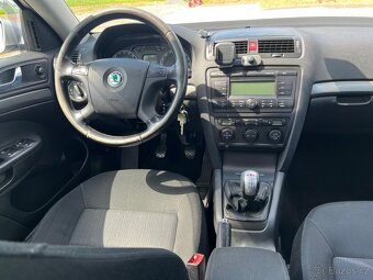 Škoda Octavia Combi 2.0 TDI 4x4 110kw - 4
