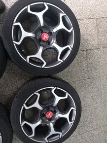 Abarth Grande punto fiat disky kola 7JX17 ET39 raritní - 4