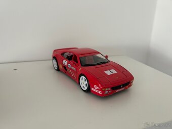 Ferrari F355 Challenge 1/24 BBurago - 4