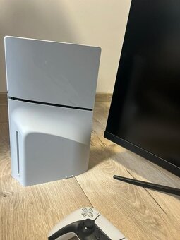 PS 5 Slim - 4