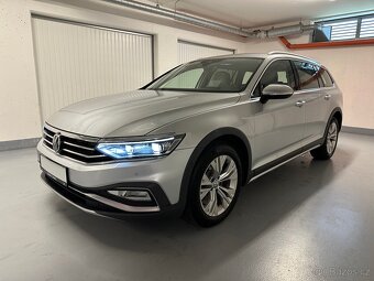 VW Passat ALLTRACK 2.0TDI 176kW WEBASTO HUD BLIND VIRTUÁL - 4