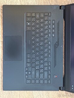 Asus Zephyrus G15 - 4
