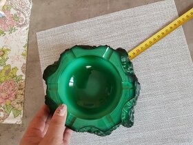 Masivní malachitové sklo -popelník - 4