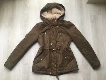 Dámská zateplená parka s kapucí, vel. M - 4
