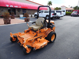 Sekačka na trávu Scag Turf Tiger Kubota Diesel, rok výroby 2 - 4